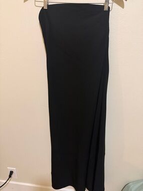 Babaton Black Maxi Skirt — Sleek Straight Silhouette